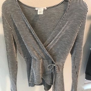 Brand new top never worn